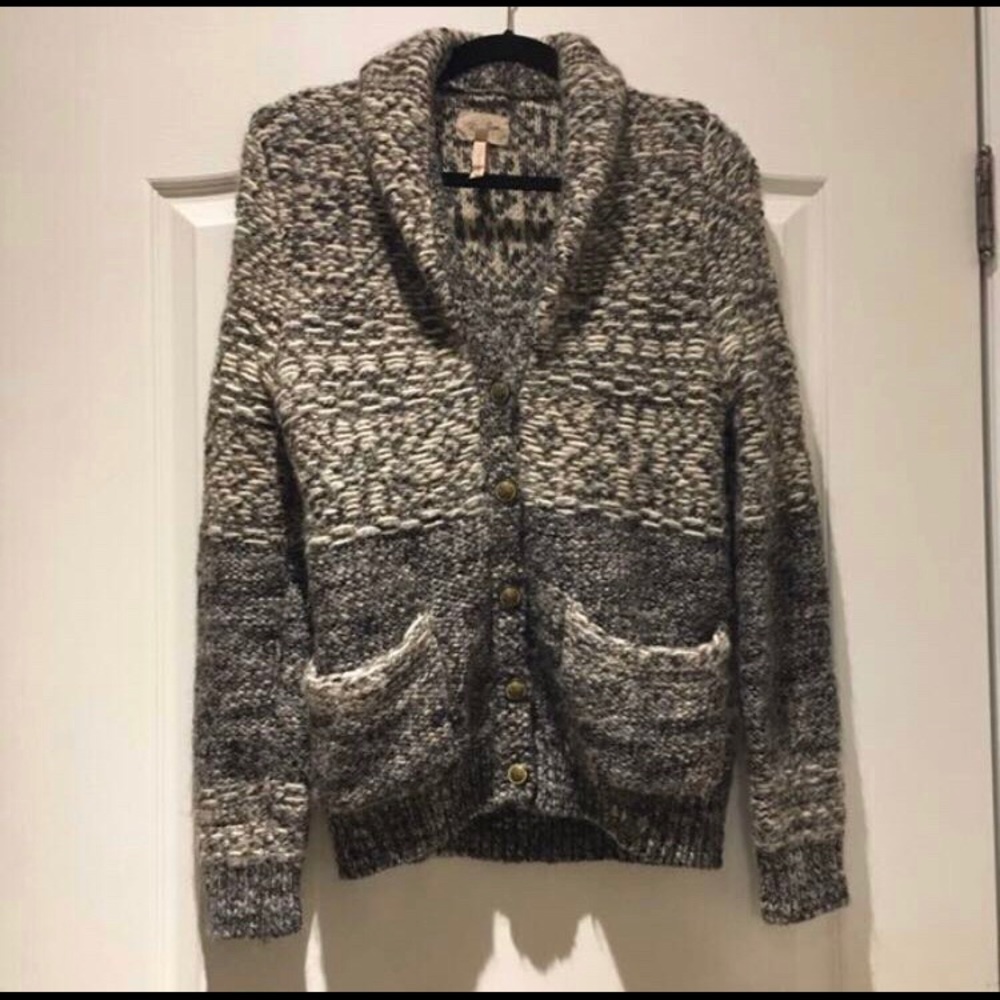 Wilfred sweaters Aritzia